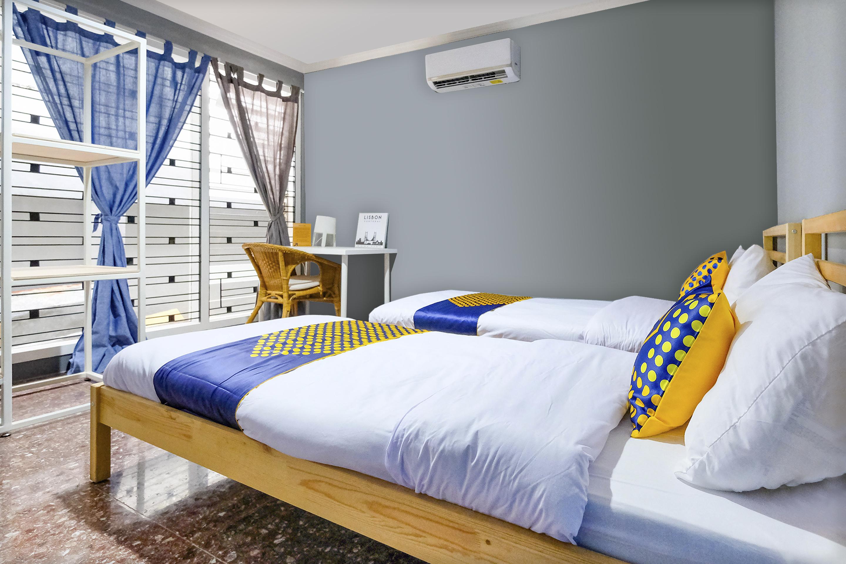 Spot On 2281 Omajo Hotell Semarang Eksteriør bilde