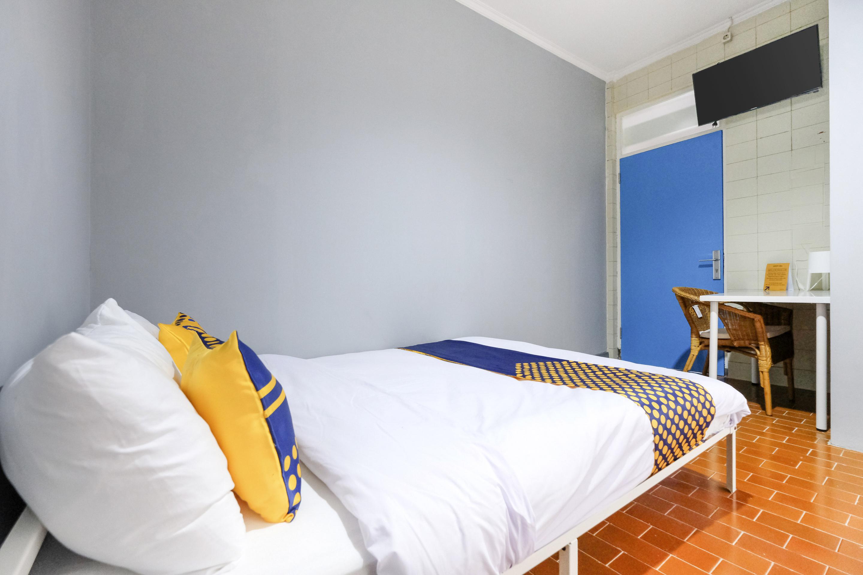Spot On 2281 Omajo Hotell Semarang Eksteriør bilde