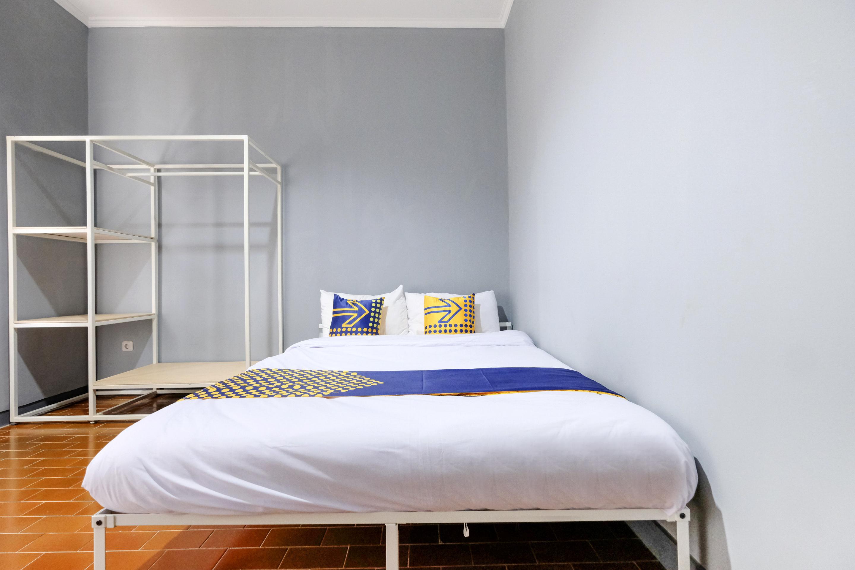Spot On 2281 Omajo Hotell Semarang Eksteriør bilde