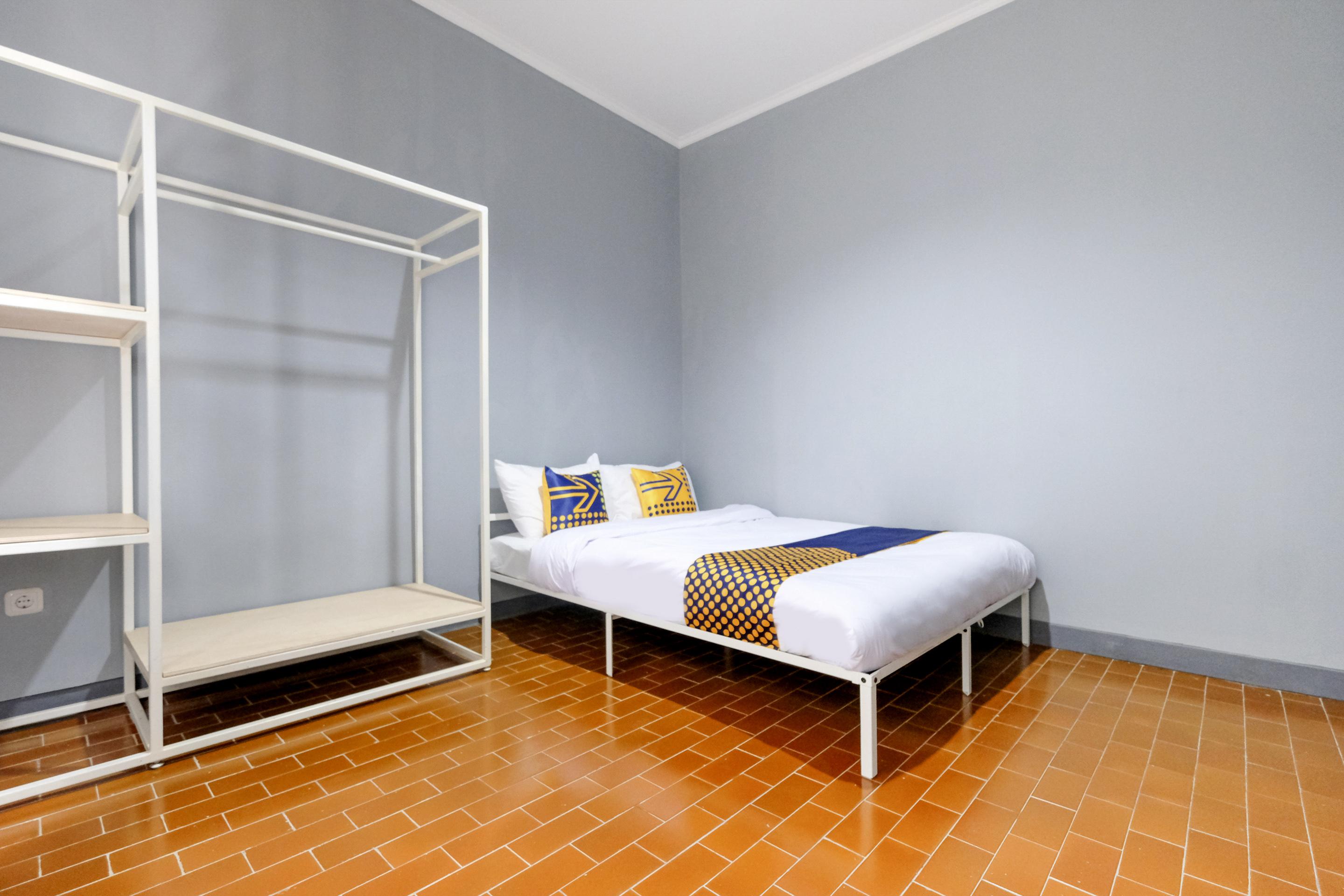 Spot On 2281 Omajo Hotell Semarang Eksteriør bilde